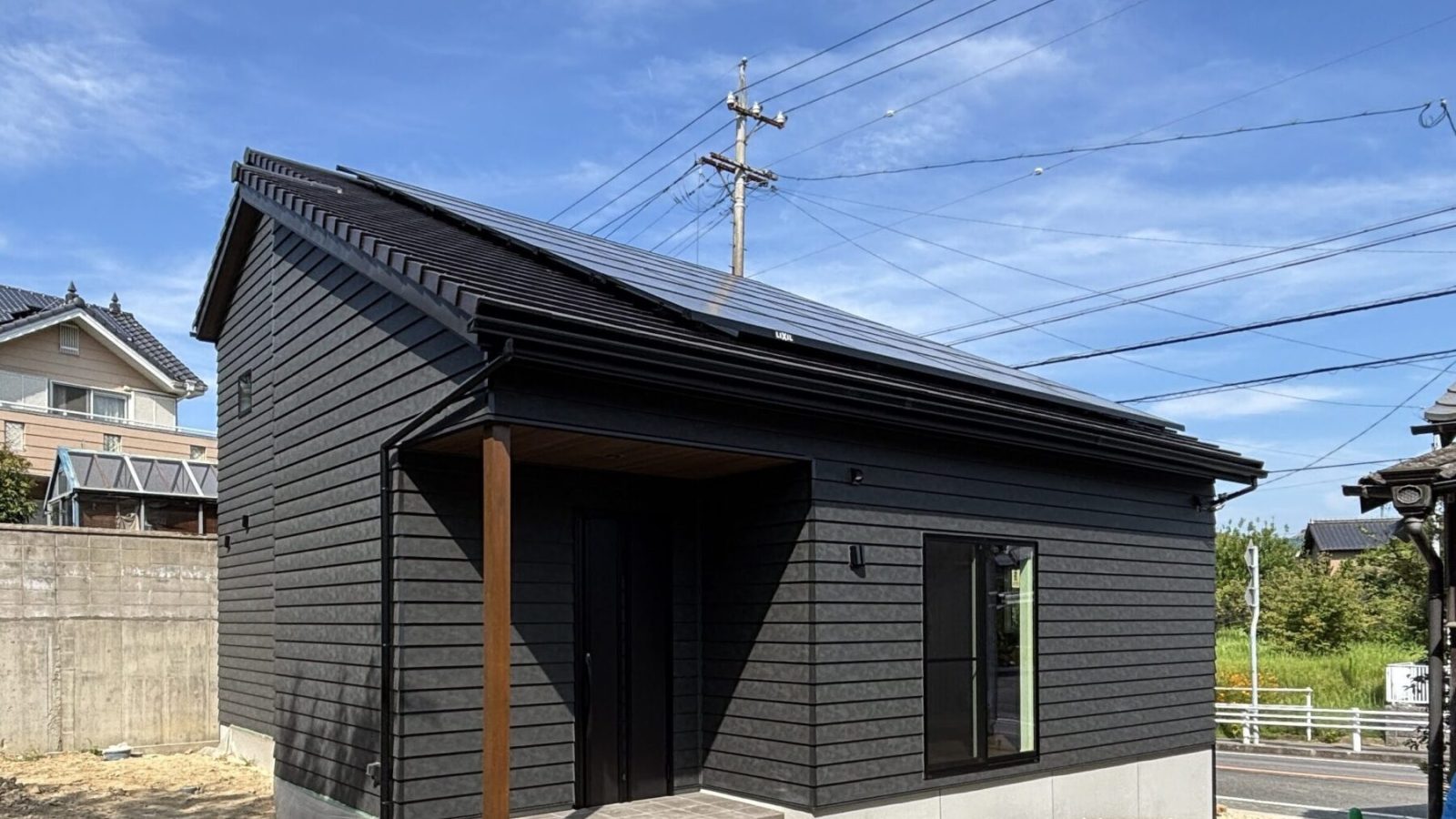 常滑市のM様邸の注文住宅の外観｜鎧張りの外壁｜イースタイルホーム施工